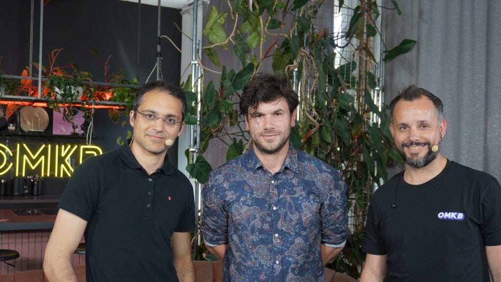 Kristian Higgins im Talk mit Schahab Hosseiny und Mario Rose