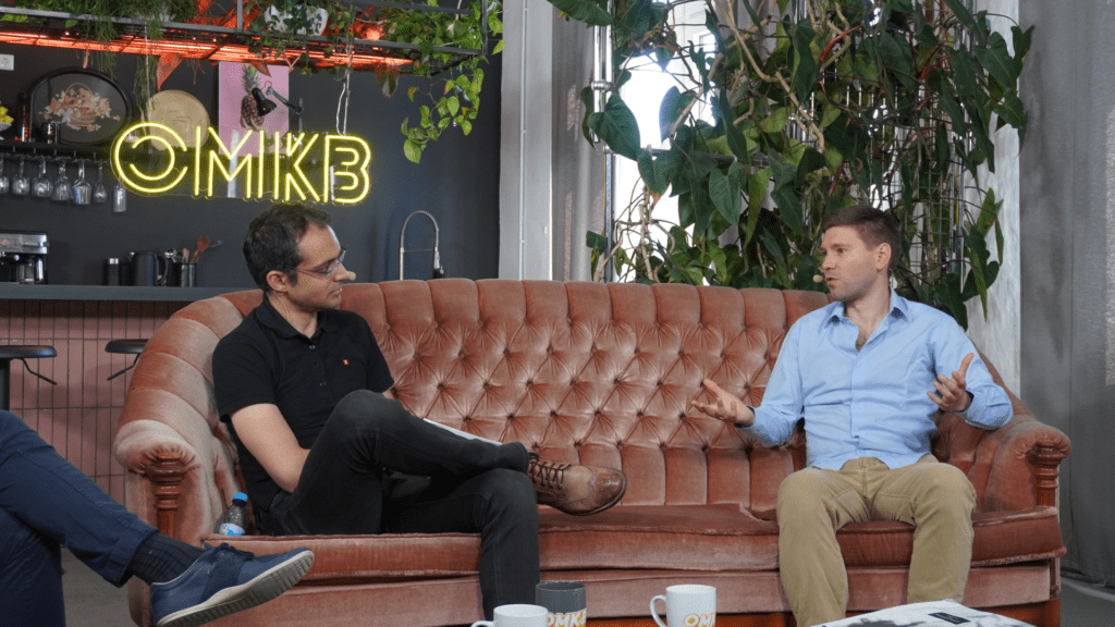 Maximilian Modle von Sendinblue im OMKB-Talk