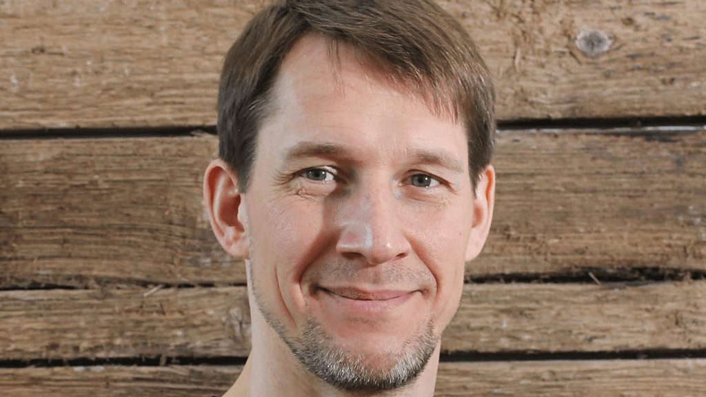 Fabio Bacigalupo von Podcast Plattform über Steigerung von Podcast-Reichweiten