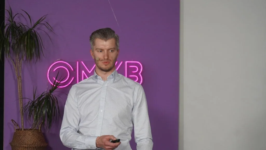 34 Online-Shops, 60 Mio. Klicks, 1 Mrd. E-Com. net sales: Mit diesen Tools und Trends rockt Douglas das SEO-Game 2022